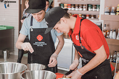 Cooking Game at the Food Service Center