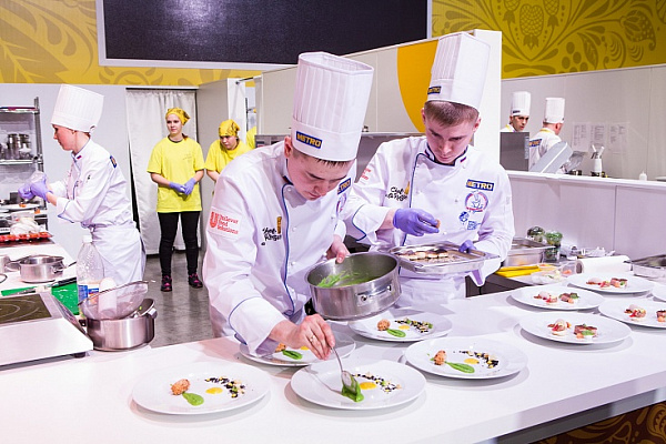 Chef a la Russe – всероссийский открытый кулинарный чемпионат среди шеф-поваров